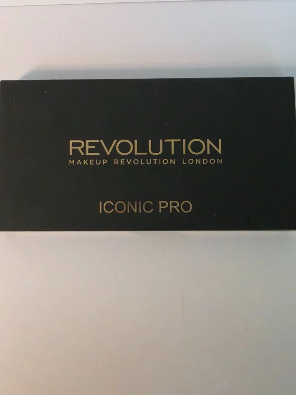 Makeup Revolution Iconic Pro 2 Palette